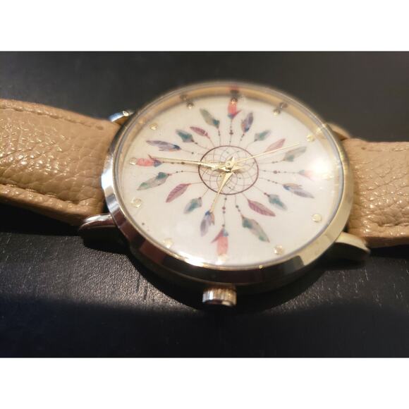 Stainless Steel WMS9F44 Japan Movt Leather Band Feather Watch Gold Dial New - Picture 3 of 5